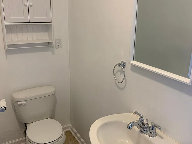 125 E Washington St #3 — Photo 17