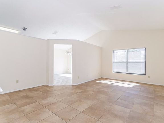 5th image of 8112 Bright Meadow Dr