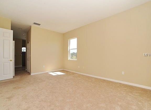 4th image of 8336 260th St E