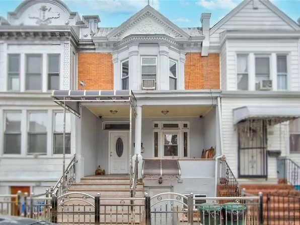 1067 E 15th St, Brooklyn, NY 11230