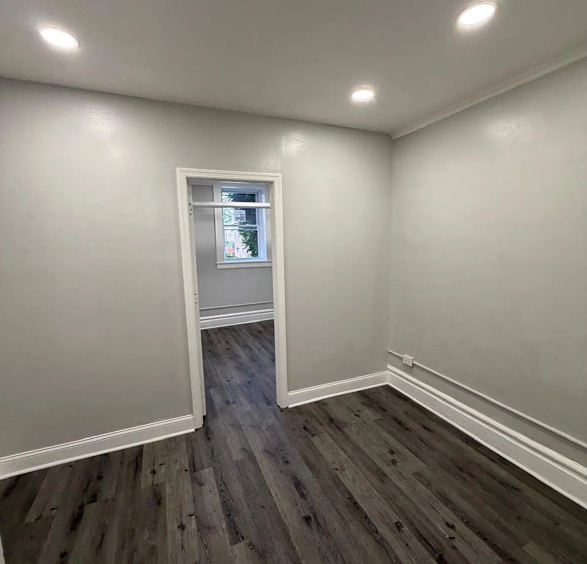 2 bed, $1,600 — Photo 4