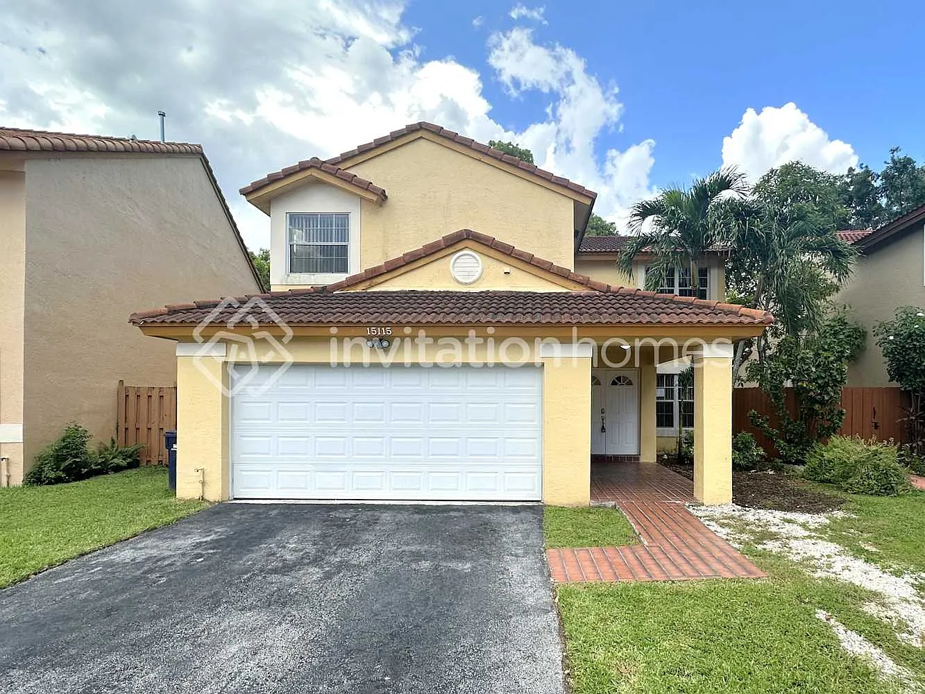 15115 SW 108th Ter Miami, FL 33196 — Photo 1