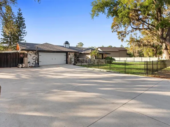 1475 Kettledrum Trl, Enterprise, FL 32725