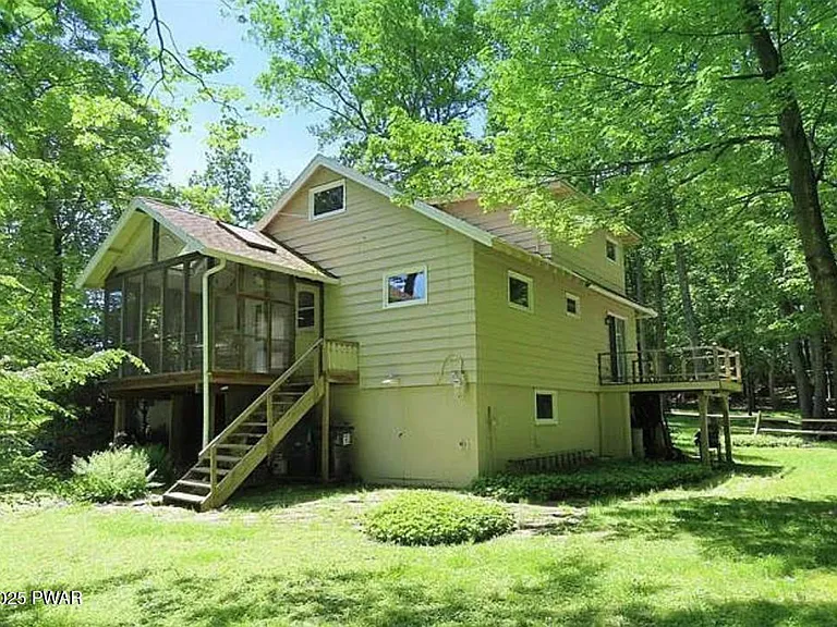 46 Summit Cir — Photo 2