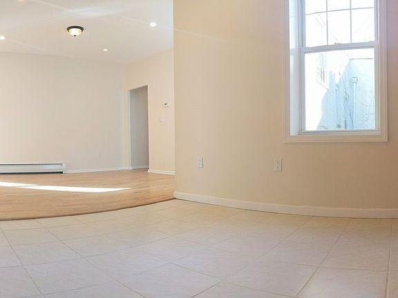 3rd image of 4420 10th Ave APT 2C