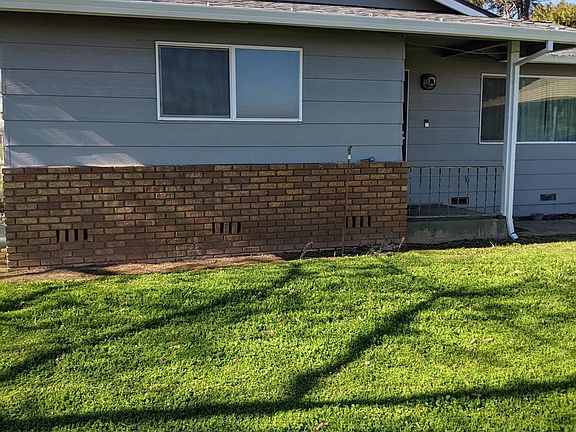 4th image of 6200 Griffith Ave