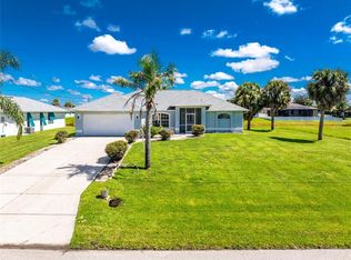 221 Bunker Rd, Rotonda West, FL 33947