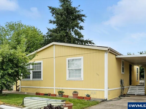 129 Carmel Dr #39, Aumsville, OR 97325