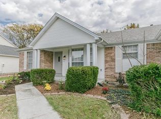 926 Weatherstone Dr, Saint Charles, MO