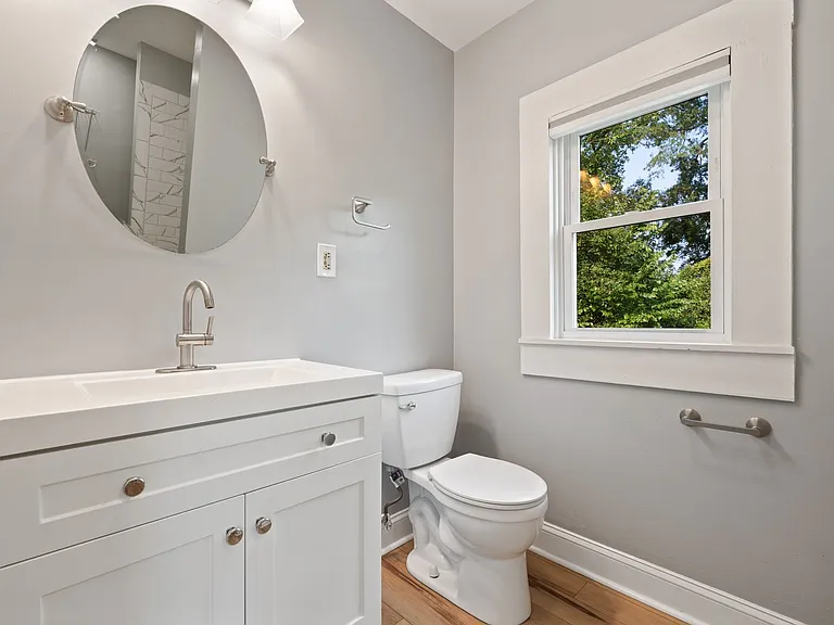 1103 Calvin St — Photo 12