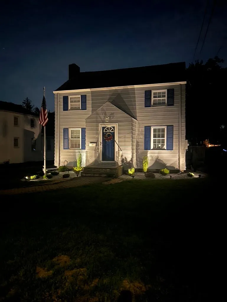 143 Elmfield Street — Photo 3