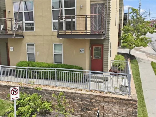 4577 Madison Ave Unit E4, Kansas City, MO 64111
