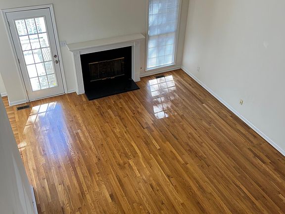 3rd image of 201 Whisperwood Ln NW