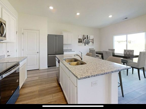 5th image of 2006 Burnwood St