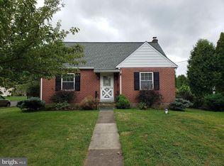 576 S Main St, Telford, PA 18969