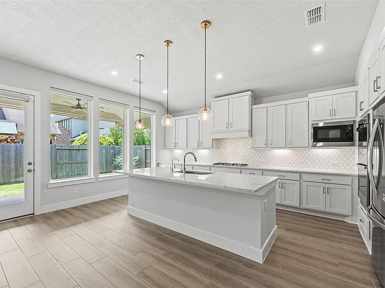 1707 McCrae Hill Ct — Photo 11
