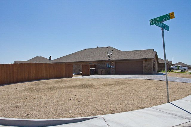 2nd image of 9608 Prickly Pear Ave