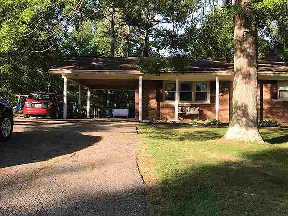3rd image of 16 La Pine Ave