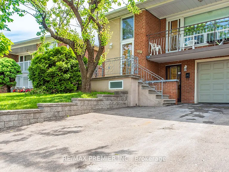 569 Roding St #BASEMENT — Photo 2