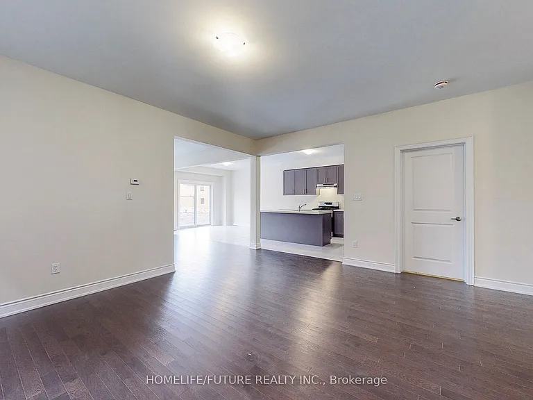 227 Heritage St — Photo 7
