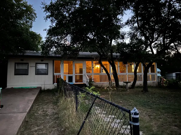 18306 Center St, Jonestown, TX 78645