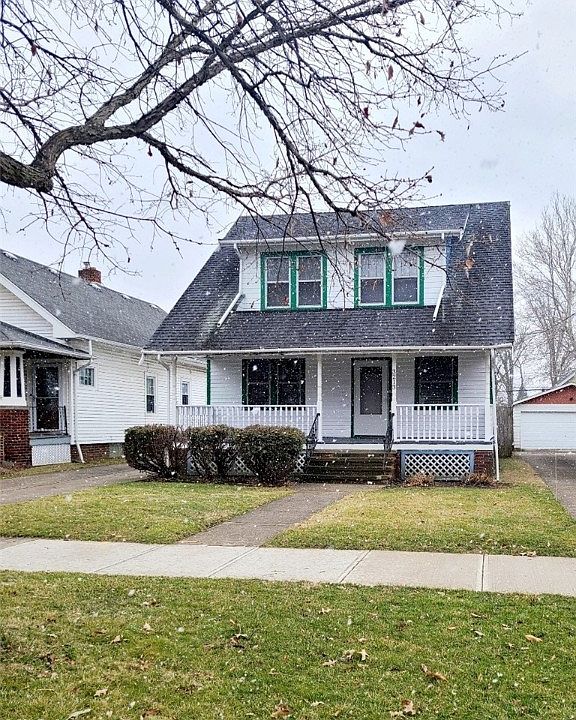 1st image of 3213 Oak Park Ave