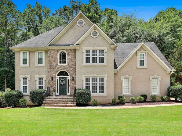 604 Magnolia Ln, Peachtree City, GA 30269