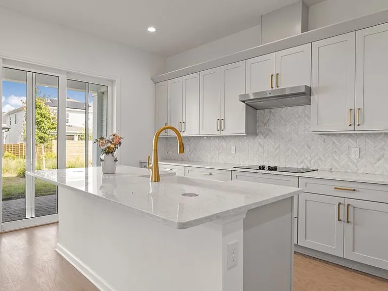 3113 Expedition Dr — Photo 9