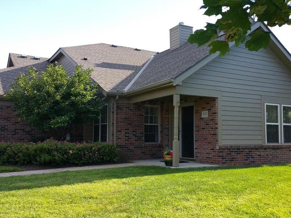 1st image of 597 Buckthorn Way