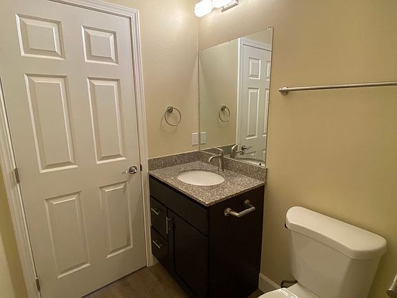 5th image of 2266 W Dunlop St W #6