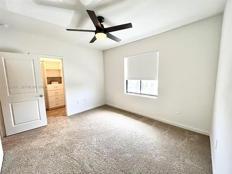 429 NE 12th Ave #0 — Photo 11