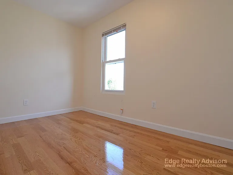 21-23 Weitz St #1 — Photo 10
