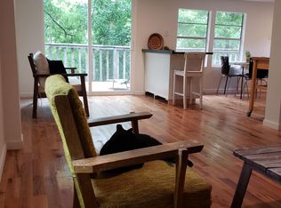 2411 E 8th St, Austin, TX 78702