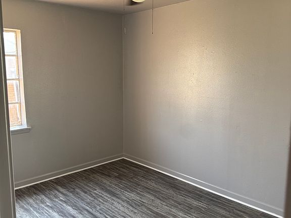5th image of 3220 W Kansas Ave