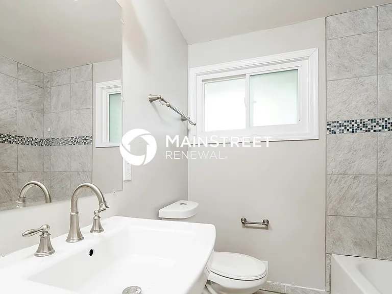 Main Bathroom