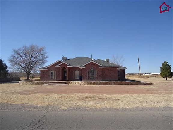 2nd image of 5595 Santa Teresita Dr