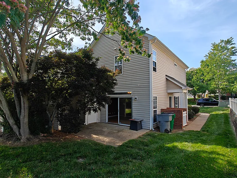 1510 Sylvia Ct — Photo 21