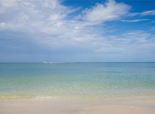 40 Seagate Dr APT 802-A, Naples, FL 34103