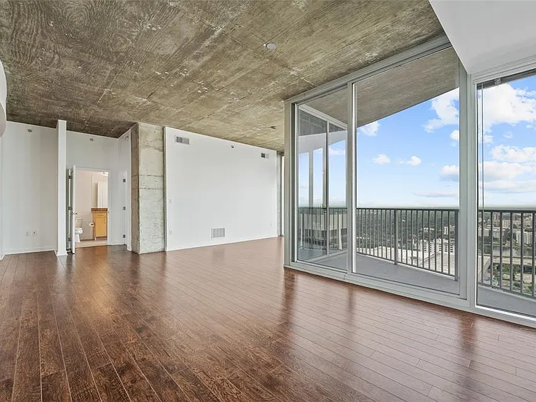 155 S Court Ave #2502 — Photo 11