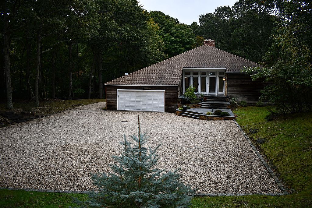 2791 Deerfield Rd, Sag Harbor, NY 11963 Zillow