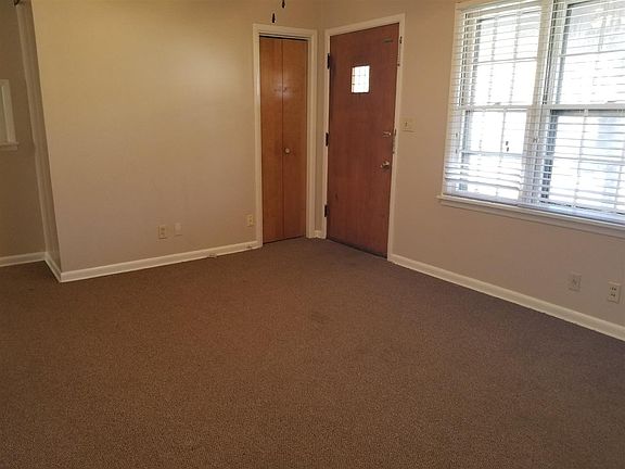 4th image of 113 N Hayes Ave