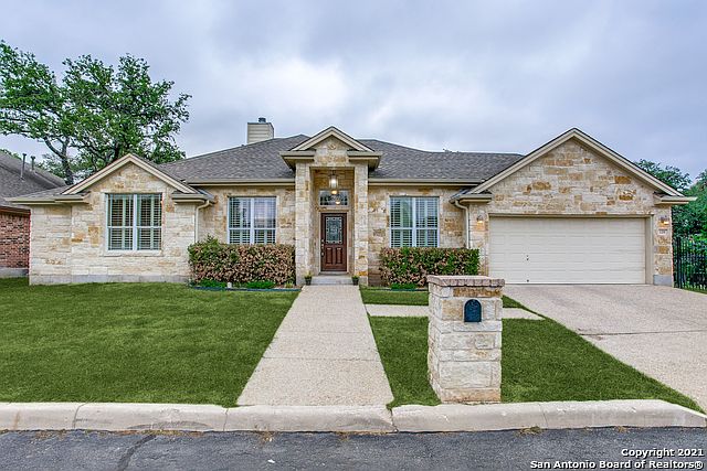 1st image of 129 Antler Cir