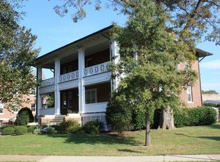 101 Bernard Rd, Fort Monroe, VA 23651