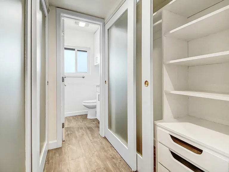 Citra Apartments — Photo 45