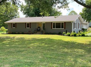 17068 Hawthorne Rd, Carthage, MO 64836