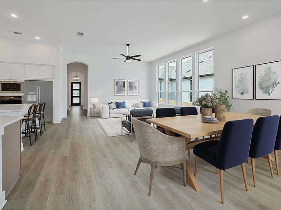 Family Room Dining Room Entry