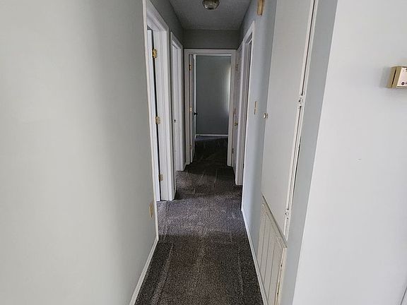 4th image of 100 Confederate Ave