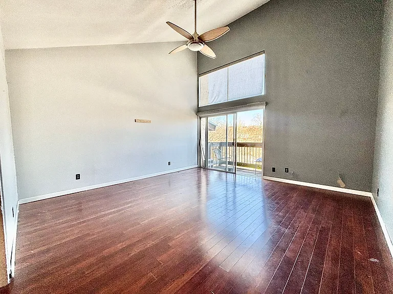 4524 Holly St #24 — Photo 3