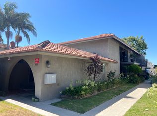 4891 Kona Dr APT B, Huntington Beach, CA 92649
