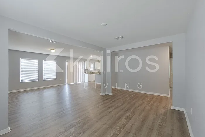 2227 NW 11th Ct — Photo 5
